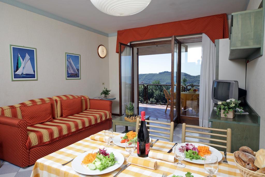 Residence Madrigale Marciaga Exterior foto